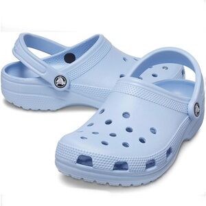 Classic Crocs 🩵